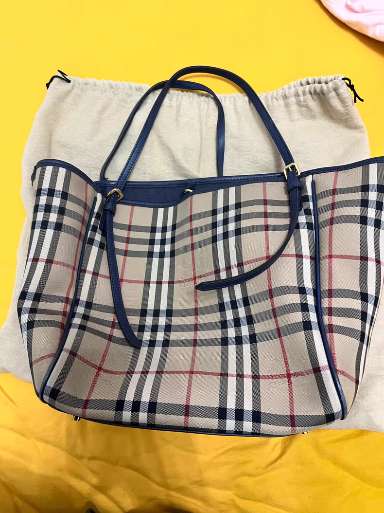 Burberry Tote Tandbag