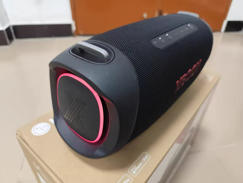 LG XBOOM Go XG8