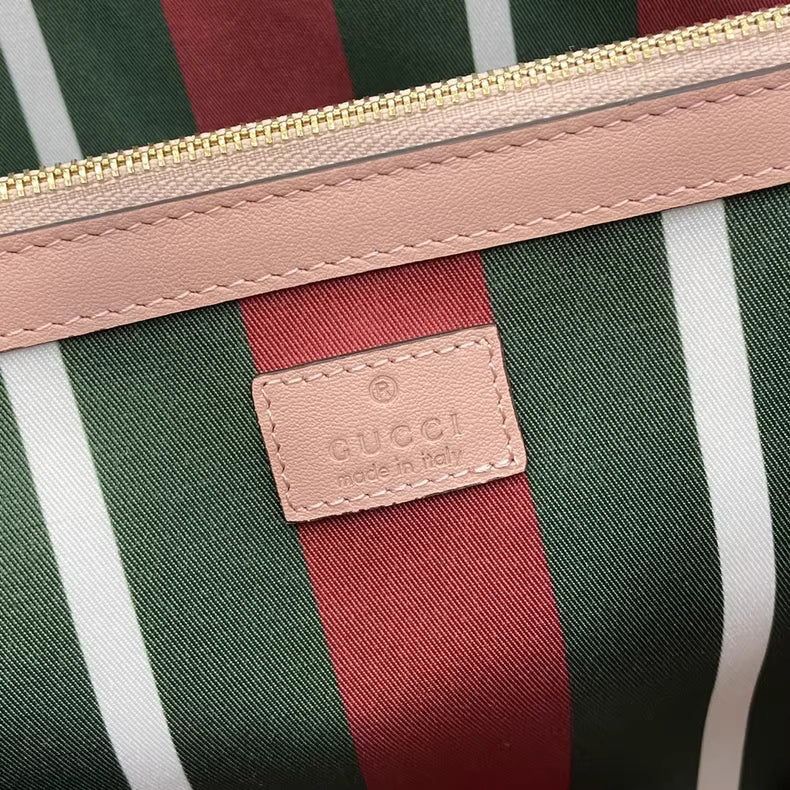 Gucci GG Emblem