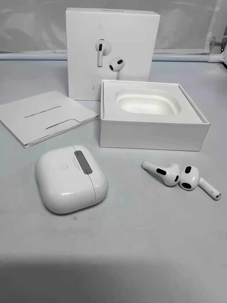 AirPods (3rd Generation)