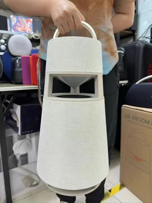 LG XBOOM 360 RP4