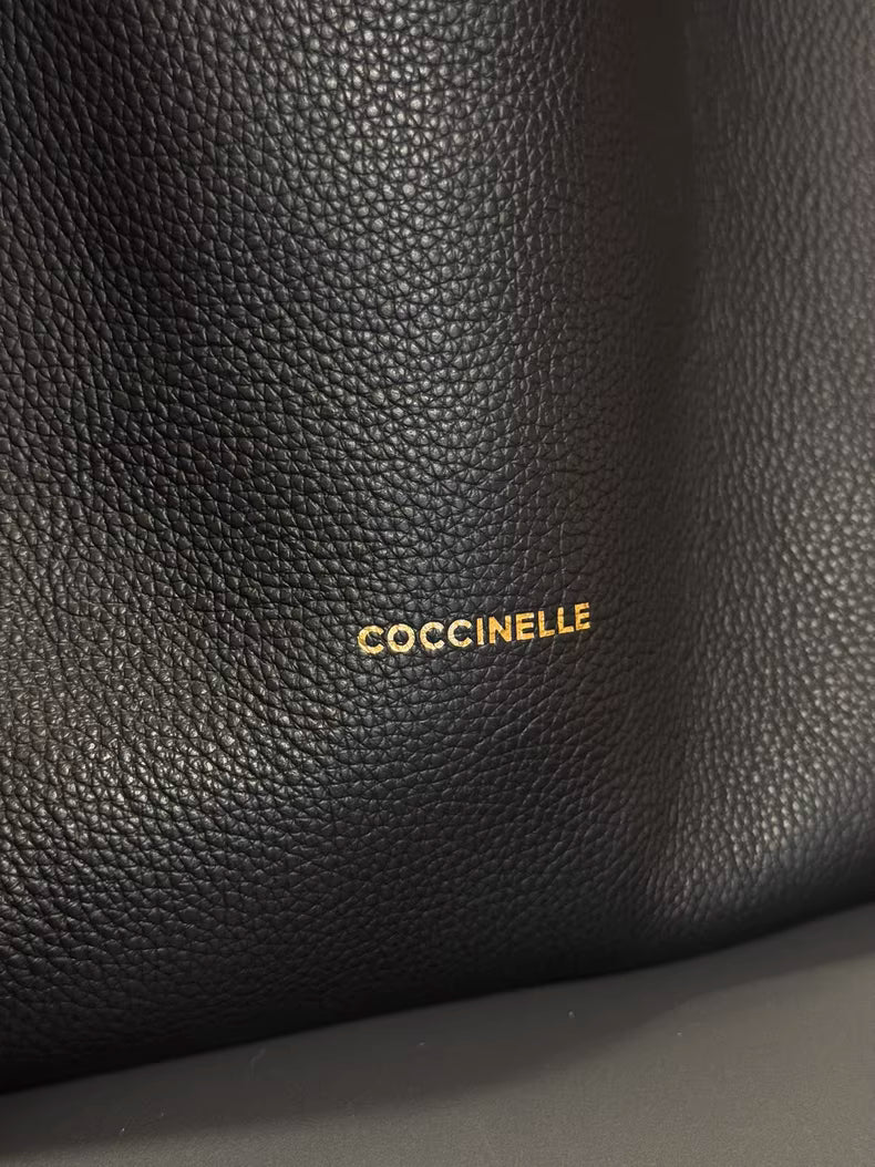 COCCINELLE 25 Medium Tote Bag