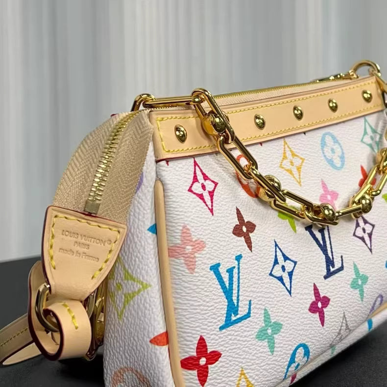 LV; Murakami