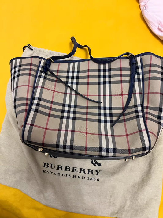 Burberry Tote Tandbag