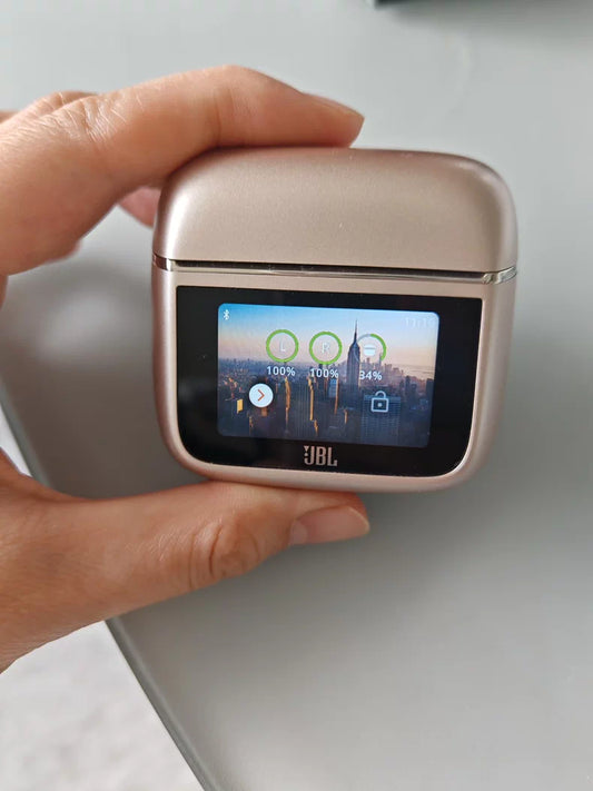JBL Tour Pro 3