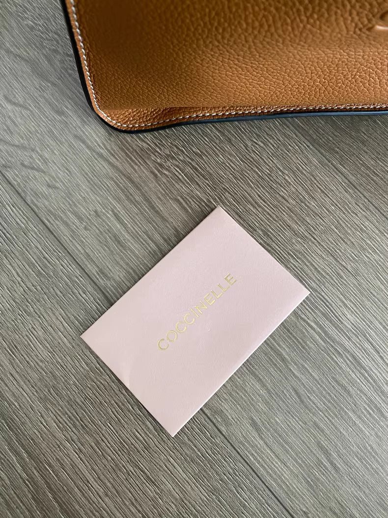COCCINELLE Vanessa Newsboy Bag