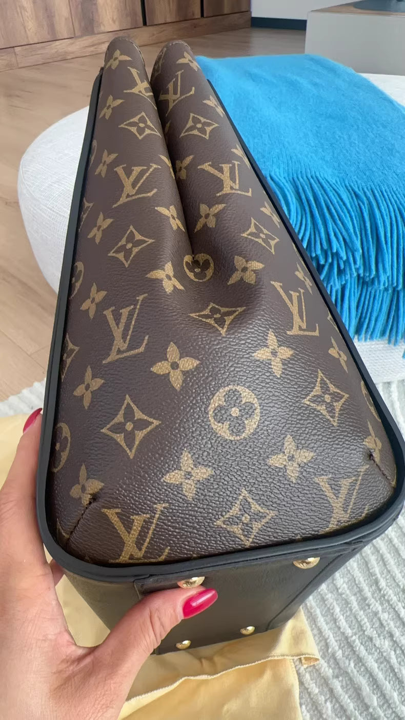 Louis Vuitton Kimono MM Tote Bag