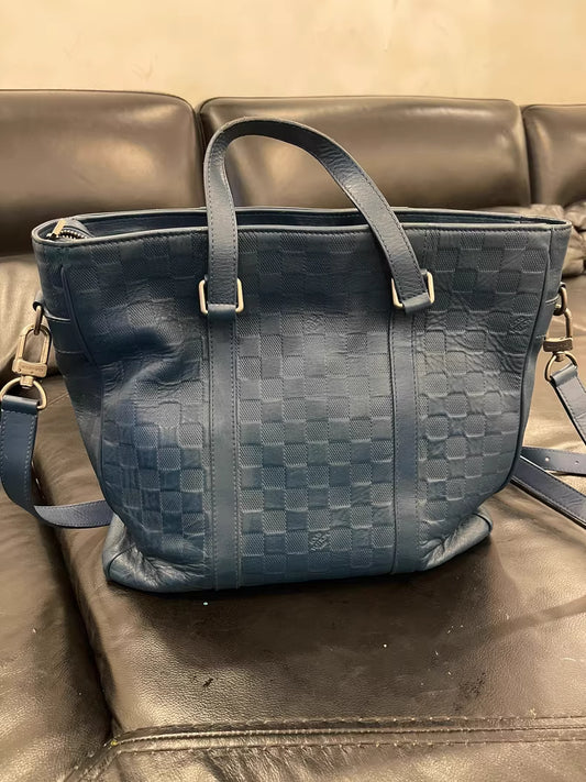 Louis Vuitton Handbag