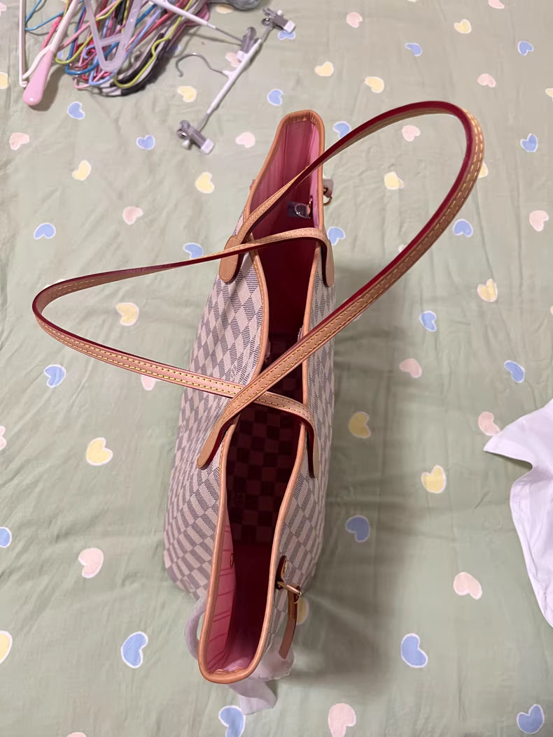 Louis Vuitton Neverfull Tot