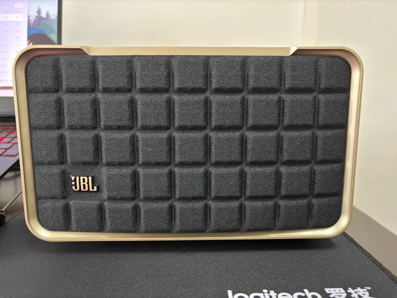 JBL Authentics 200