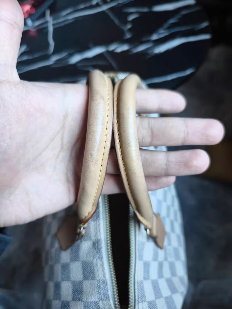 Louis Vuitton Speedy 25 (White Damier)