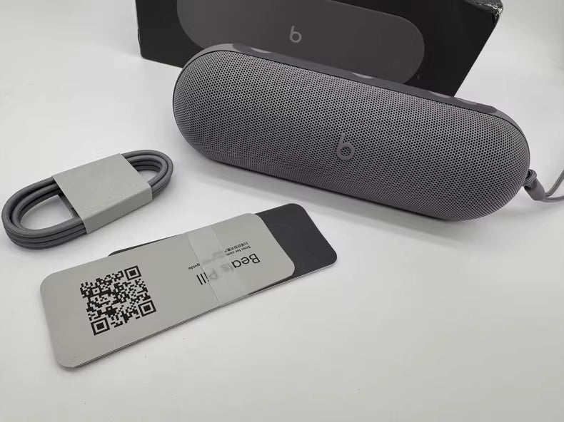 Beats Pill Kim Special Edition
