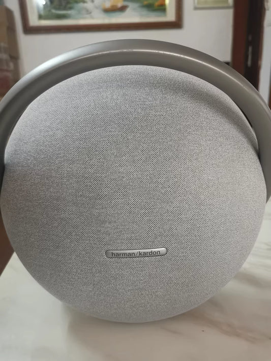 Harman Kardon Onyx Studio 7