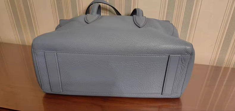 Max Mara (Haze Blue)