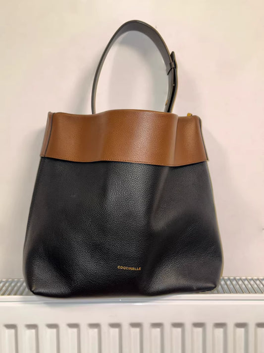 COCCINELLE 25 Medium Tote Bag
